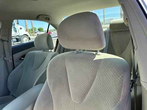 Used 2007 Toyota Camry LE FWD image 14
