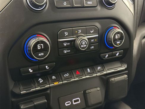 Used 2020 Chevrolet Silverado 1500 RST w/ All-Star Edition AWD/4WD image 24
