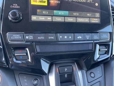 Used 2022 Honda Odyssey EX-L image 18