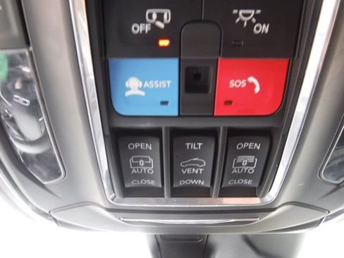 Used 2024 Jeep Grand Cherokee Limited 4xe image 42