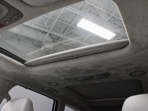Used 2024 Kia Telluride SX Prestige AWD/4WD image 35