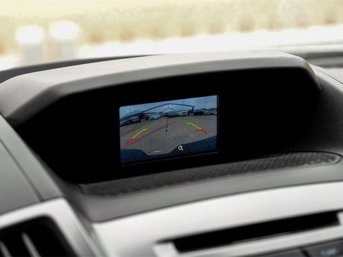 Used 2019 Ford Transit 350 XLT image 16