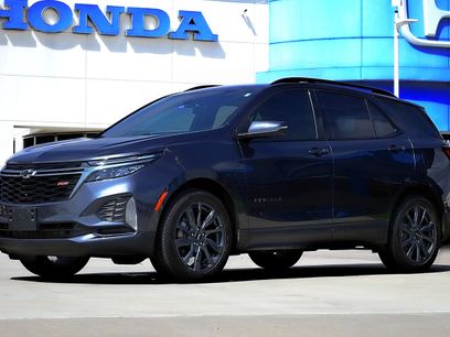 Used 2022 Chevrolet Equinox RS w/ Infotainment Package