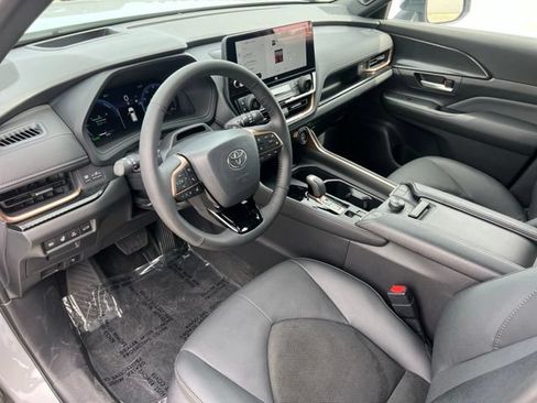 Certified 2026 Toyota Grand Highlander AWD Hybrid image 13