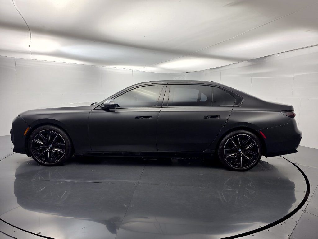 Certified 2023 BMW 740i w/ Executive Package RWD image 7