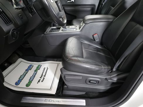 Used 2010 Ford Edge Limited image 13