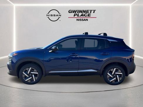 New 2026 Nissan Kicks SV image 2