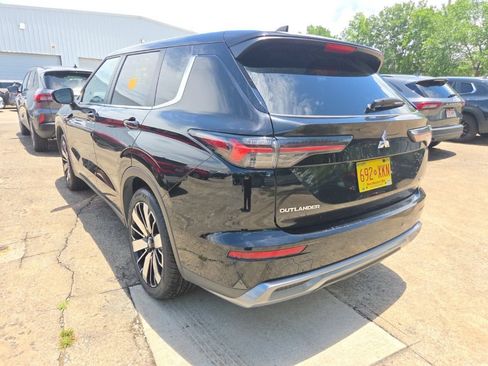 Used 2025 Mitsubishi Outlander SE AWD/4WD image 8