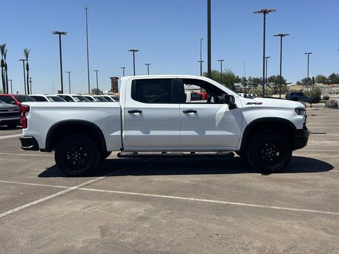 Certified 2025 Chevrolet Silverado 1500 ZR2 w/ Technology Package AWD/4WD image 6