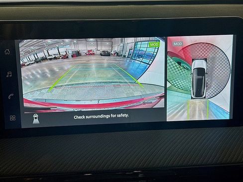 New 2026 Nissan Kicks SR w/ Cold Weather Package AWD/4WD image 15