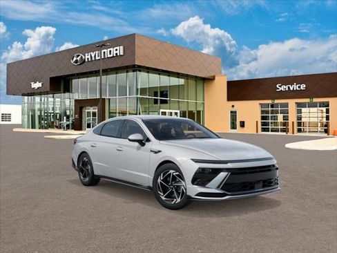 New 2026 Hyundai Sonata SEL image 2