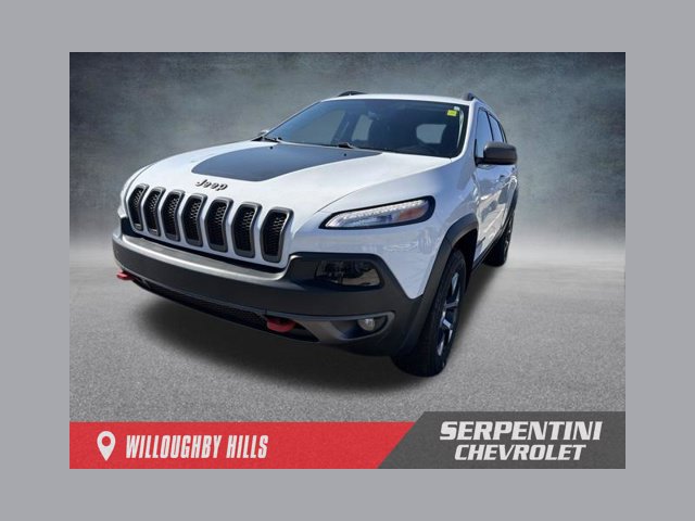 Used 2016 Jeep Cherokee Trailhawk AWD/4WD image 1