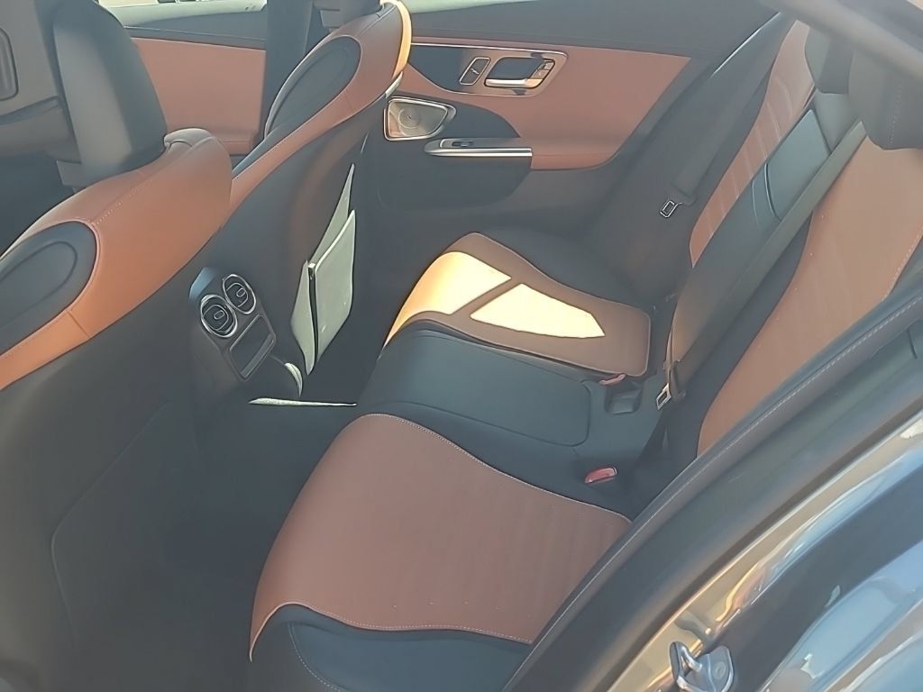 Certified 2024 Mercedes-Benz C 300 Sedan image 8
