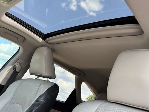 Used 2018 Lexus RX 350L FWD w/ Premium Package image 19