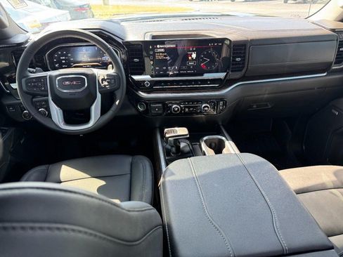 Used 2026 GMC Sierra 1500 Elevation w/ Elevation Premium Package AWD/4WD image 12