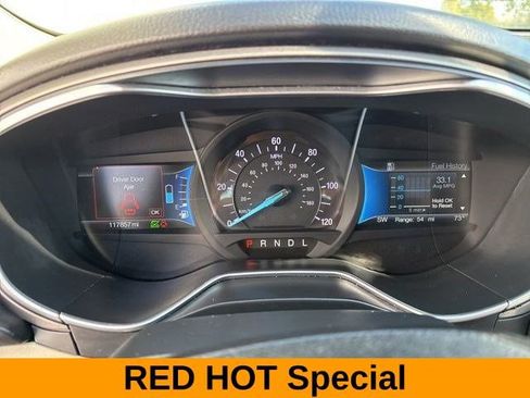 Used 2018 Ford Fusion SE image 15