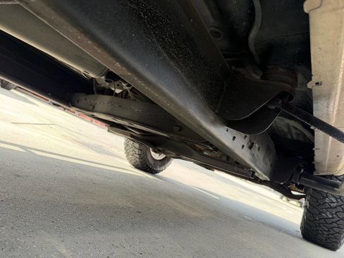 Used 2005 Chevrolet Silverado 2500 LT w/ Heavy-Duty Power Package image 22