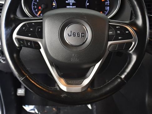 Used 2021 Jeep Grand Cherokee Laredo X RWD image 7