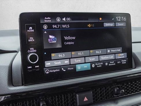 Used 2023 Honda CR-V Sport Touring image 19