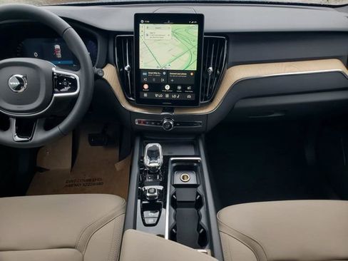 New 2026 Volvo XC60 B5 Plus w/ Protection Package Premier AWD/4WD image 28
