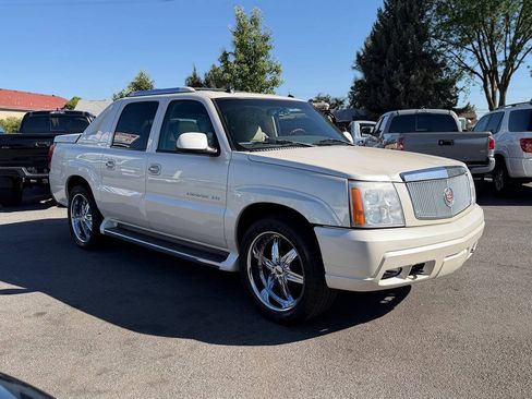Used 2005 Cadillac Escalade EXT AWD/4WD image 92