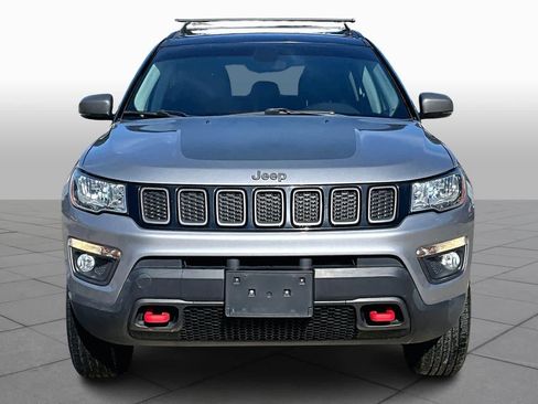 Used 2019 Jeep Compass Trailhawk image 4