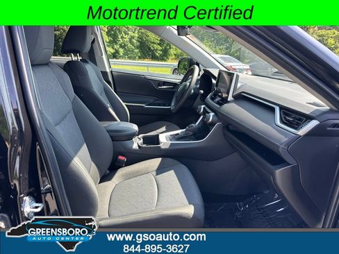 Used 2025 Toyota RAV4 XLE FWD image 14