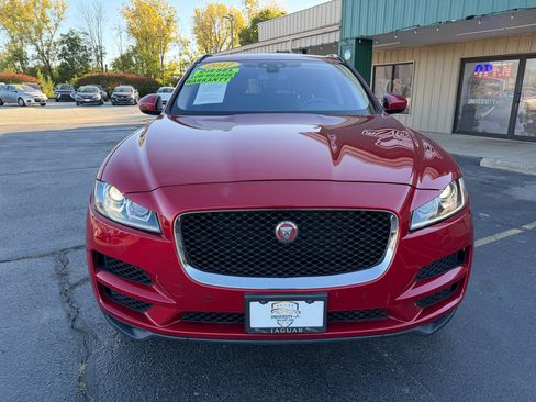 Used 2017 Jaguar F-PACE Premium image 8