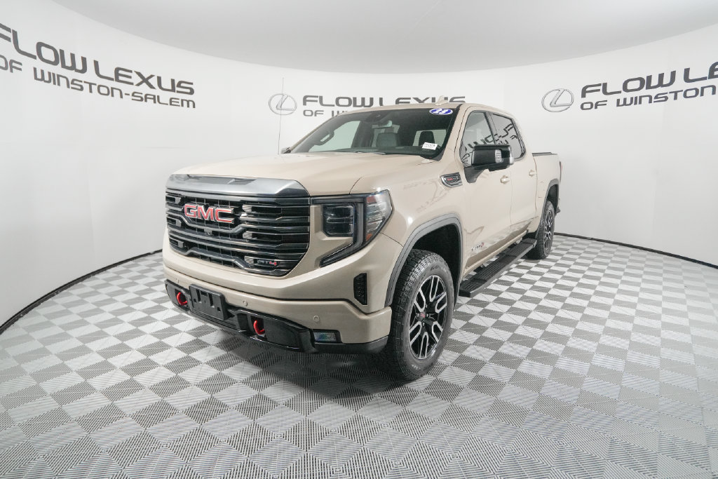 Used 2023 GMC Sierra 1500 AT4 w/ AT4 Preferred Package AWD/4WD image 1