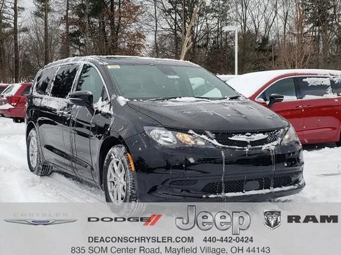 New 2026 Chrysler Voyager LX image 1