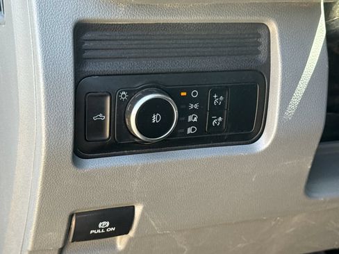 Used 2025 Ford F250 XLT w/ FX4 Off-Road Package AWD/4WD image 20
