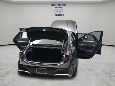 New 2026 Hyundai Sonata SE FWD image 30