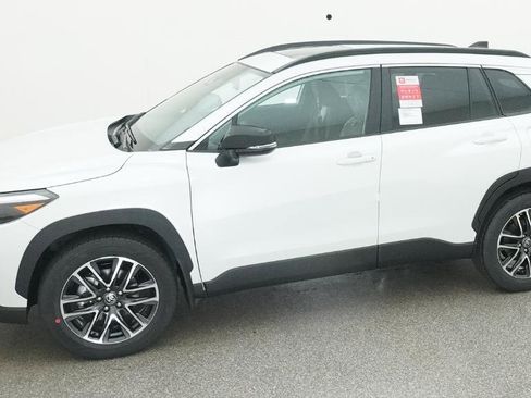 New 2026 Toyota Corolla Cross XLE image 21