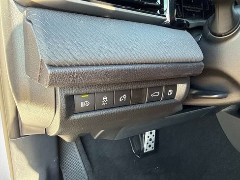 New 2026 Toyota Camry SE image 27