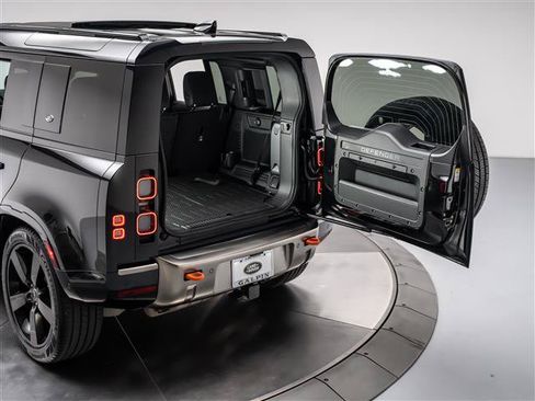 Used 2020 Land Rover Defender 110 X AWD/4WD image 33
