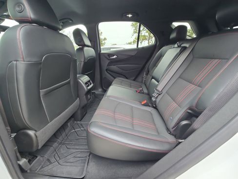 Used 2023 Chevrolet Equinox RS image 21