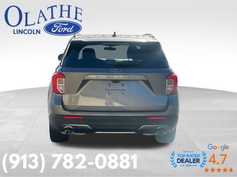 Used 2023 Ford Explorer XLT w/ Equipment Group 202A image 4