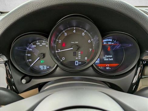 Certified 2025 Porsche Macan Turbo AWD/4WD image 16