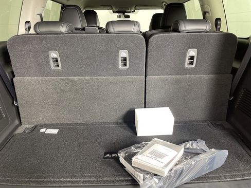 New 2026 Nissan Armada SV AWD/4WD image 18