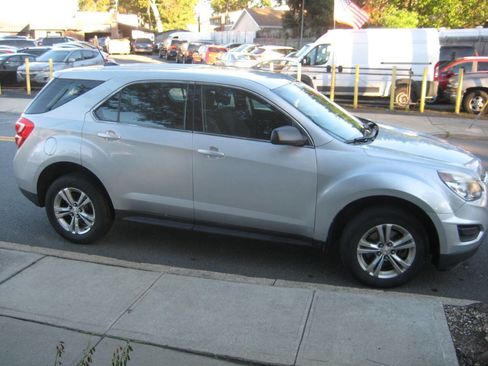 Used 2016 Chevrolet Equinox LS image 4