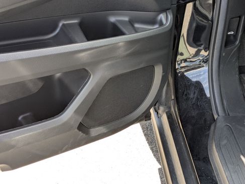 Used 2025 Honda Odyssey EX-L image 16