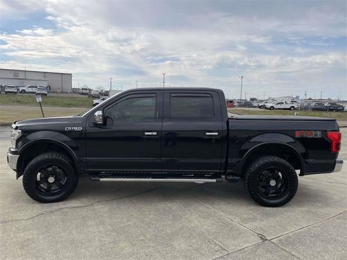 Used 2018 Ford F150 Lariat w/ Equipment Group 502A Luxury image 6