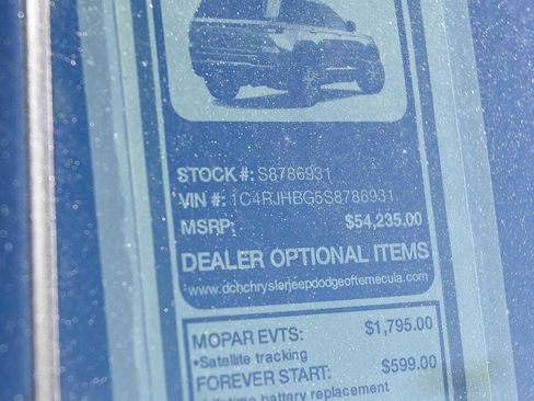 New 2025 Jeep Grand Cherokee Limited image 37