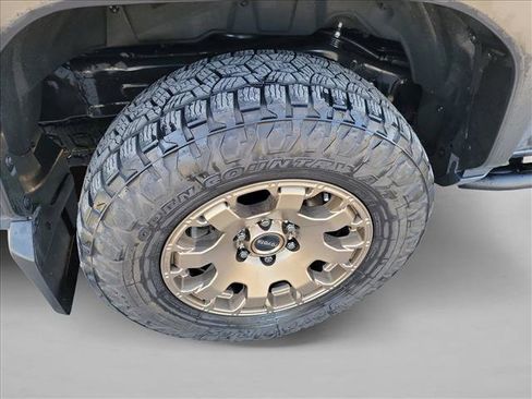 Used 2025 Toyota 4Runner Trailhunter image 11