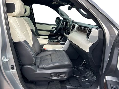 Used 2023 Toyota Tundra Capstone AWD/4WD image 10