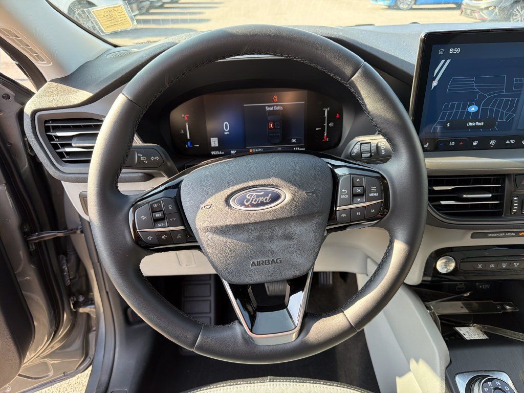 Used 2025 Ford Escape Active w/ Tech Pack #1 FWD image 24