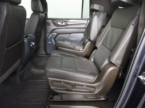 Certified 2023 GMC Yukon XL Denali image 11