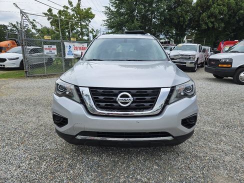 Used 2019 Nissan Pathfinder S AWD/4WD image 8