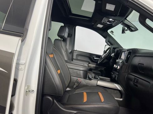 Used 2021 GMC Sierra 2500 AT4 w/ AT4 Premium Plus Package image 32