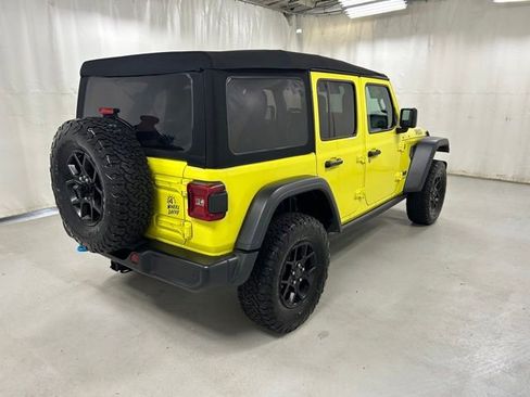Used 2024 Jeep Wrangler Unlimited AWD/4WD image 4
